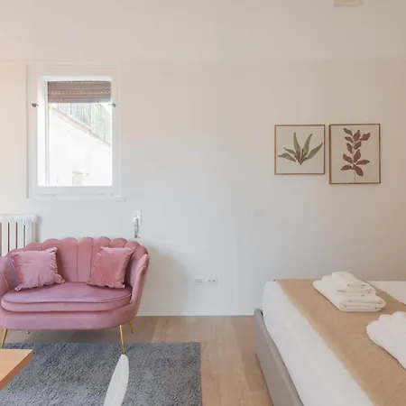 Suityrhome Rionemonti9 Daire Roma