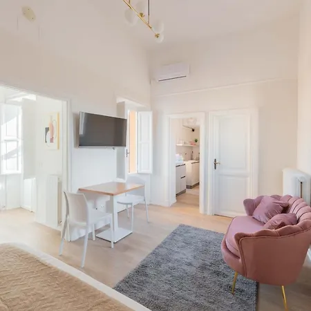 Suityrhome Rionemonti9 Appartement Rome